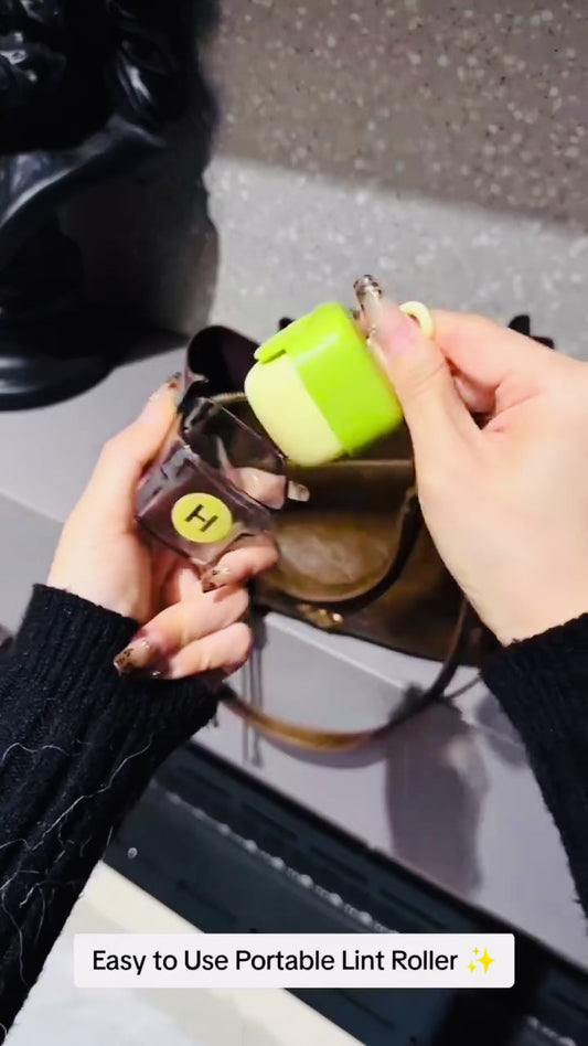 CleanyCube™ Mini Lint Roller